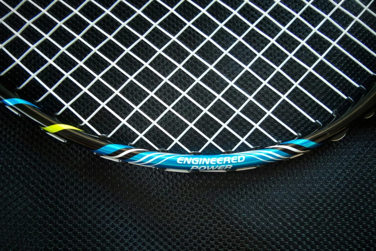 Rozgrzewka przed badmintonem — 10 minut które chronią przed kontuzją